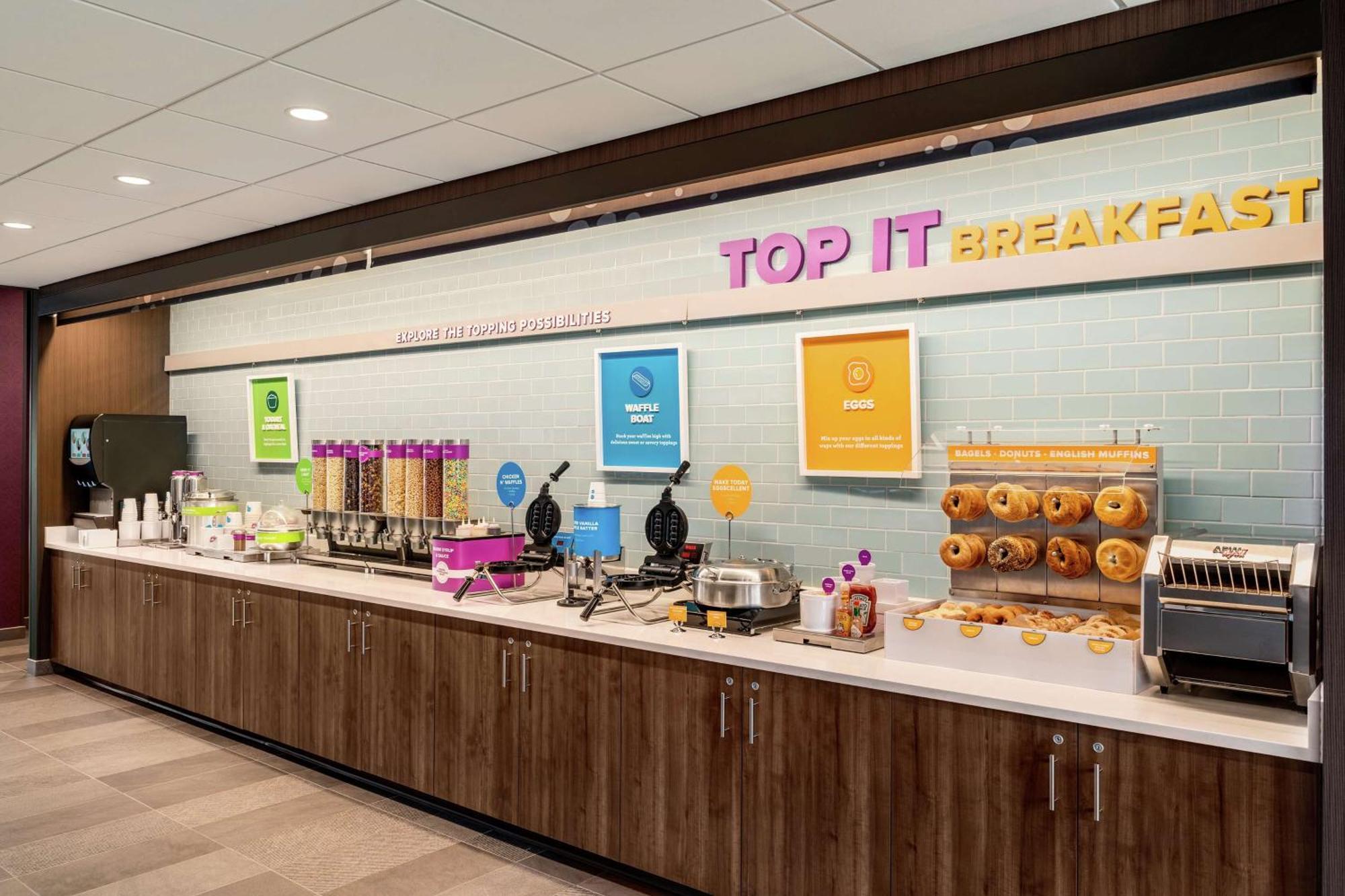 Tru By Hilton Hershey Chocolate Avenue Ngoại thất bức ảnh