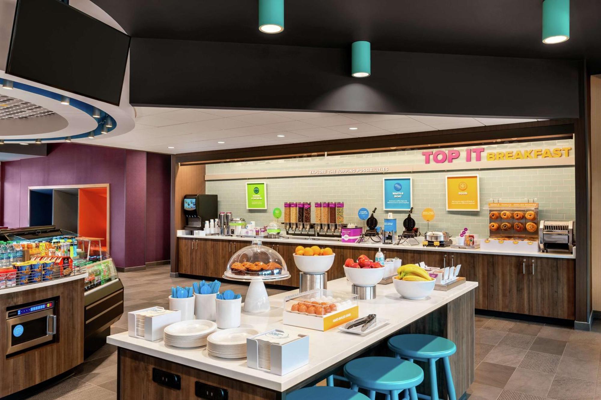 Tru By Hilton Hershey Chocolate Avenue Ngoại thất bức ảnh